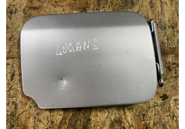 Лючок бензобака Renault Logan 2, седан, 788309837R, ДЕФЕКТ