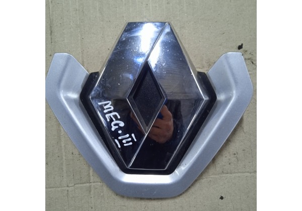 Емблема передня Renault Megane 3, 628950001R *