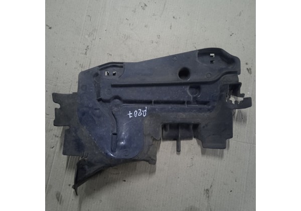 Дефлектор радіатора охолодження лівий Peugeot 207, 7104CN, 9680057380