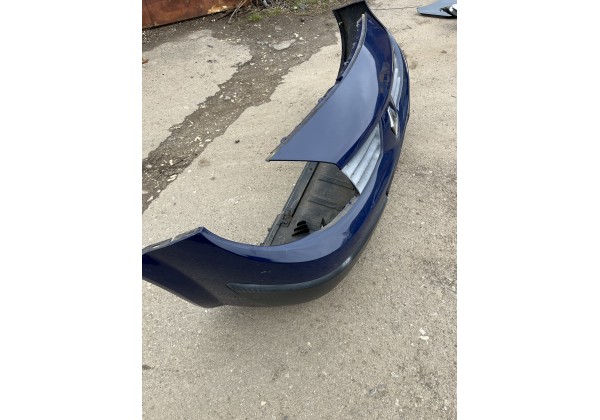 Бампер передній Renault Scenic II до рест . 