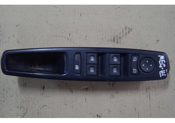 Блок управління склопідйомниками та дзеркалами Renault Megane 3, Scenic 3, 809610016R