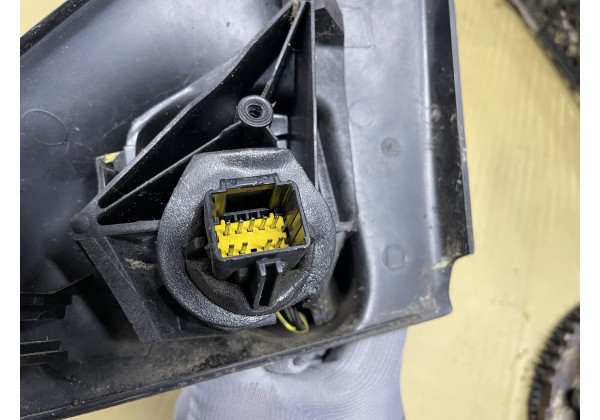 Дзеркало праве електричне з автоскладанням Renault Megane II