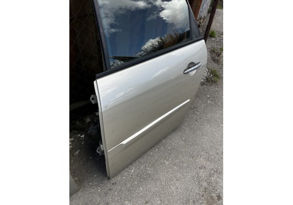 Двері задні ліві Renault Scenic II, TED11, ціна за голі двері