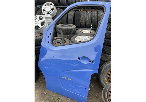 Двері передні ліві Renault Master III, 801017005R
