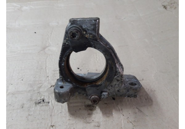 Кронштейн підвісного підшипника Citroen C5, Peugeot 407, 607, 2.7 HDi, 9651147980, 324423