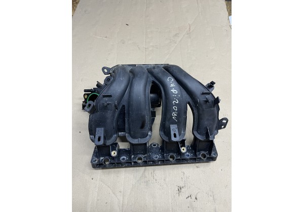 Колектор впускний  Peugeot 307 1.8 16v (6fy) Citroen C4 2.0 16v (rfj) 