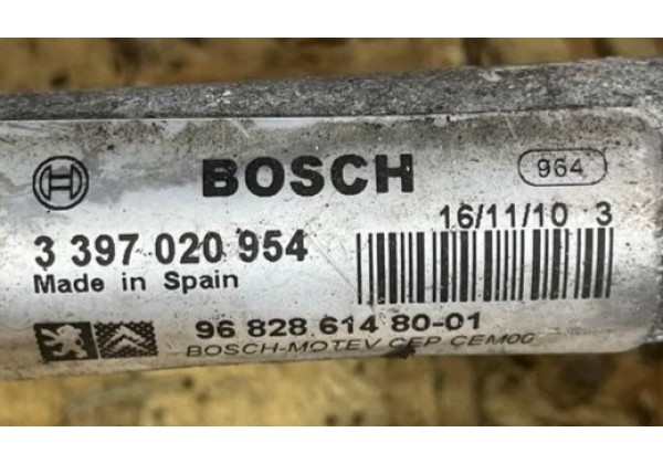 Трапеція передніх склоочистників Citroen Berlingo 2, Peugeot Partner 2, 9682861480, 3397020954