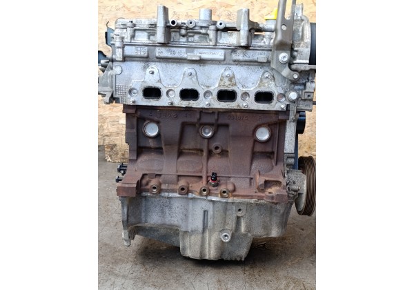 Двигун Рено,Дачія Дастер, Логан, Сандеро 1.6 16v бензин, K4M690