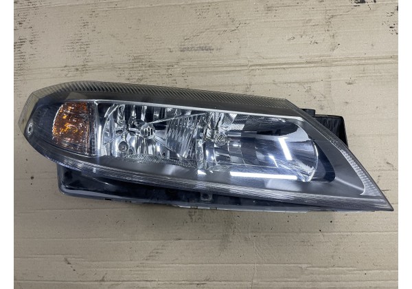 Фара передня права Renault Laguna II, 01-05, Ксенон, 8200163324, 89006907