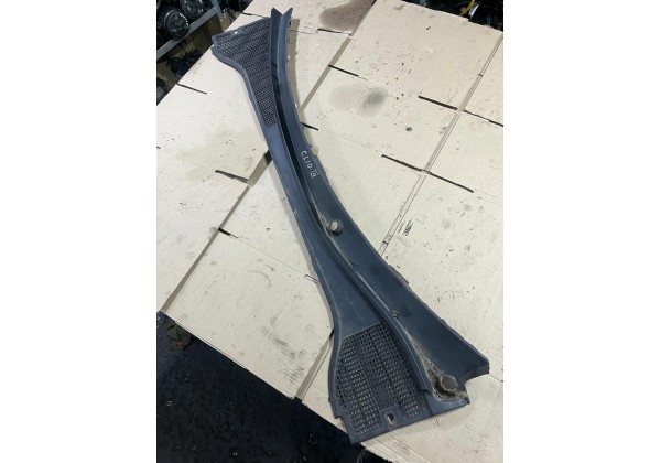 Жабо, накладка під лобове скло Renault Clio 3, 8200290131