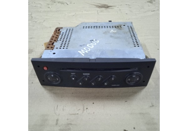 Автомобільна магнітола Renault Megane 2, Scenic 2, Modus, 8200256141, 8200497243 *