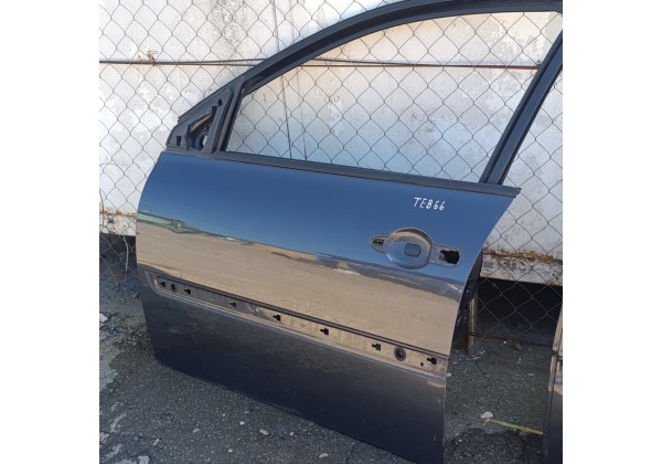 Дверка ліва передня Рено Меган 2, колір TEB66