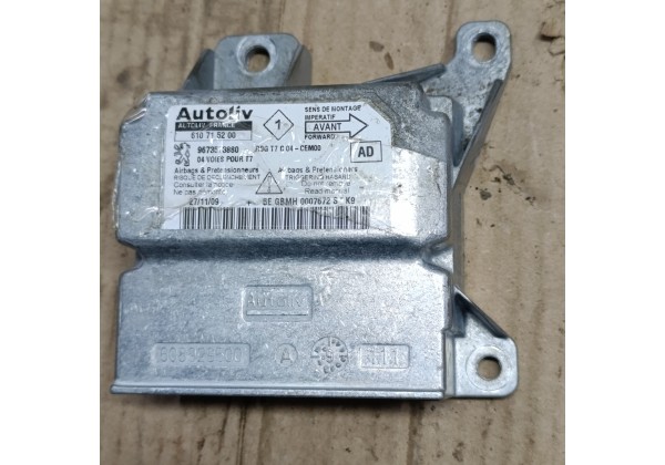 Блок керування Airbag Пежо 308, цілий, 610715200,9673573880