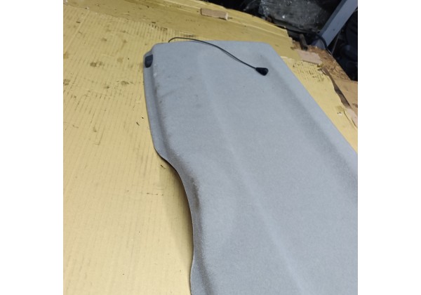 Полка задня Рено Кліо 2 хетчбек,8200137525