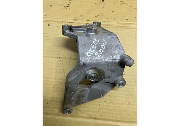 Кронштейн роздавальної коробки Renault Koleos, 4WD, 08-16, 30441JG200