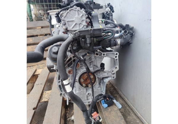 Мотор 1.4 дизель 8ми клапанний,E-HDI, Peugeot 208, Bipper, Citroen C3,Nemo, 8H01,пробіг 42 тис.,ціна 800 долл за комплект як на фото.