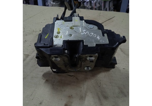 Замок лівої передньої дверки електричний Renault Modus, 8200219246, 4 контакта *