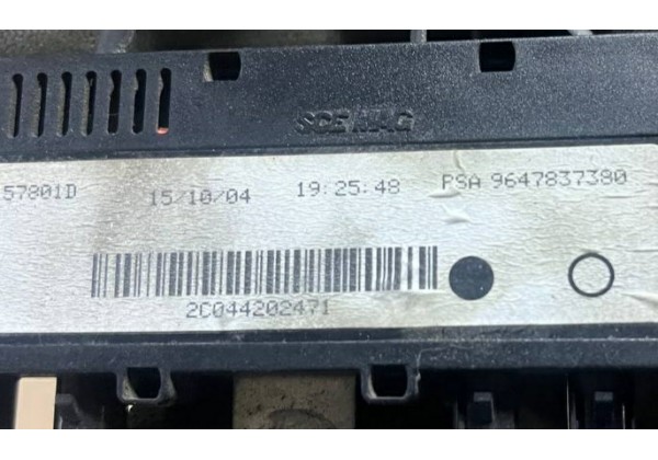 Підсилювач антени Peugeot 407, 9647837380