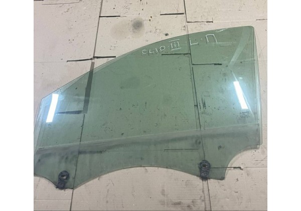 Скло лівої передньої дверки Renault Clio 3, 05-12, 8200427619