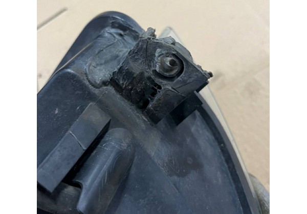 Фара права Peugeot Partner, Citroen Berlingo, 2002-2010, 6205AW, 9644150880, ДЕФЕКТ КРІПЛЕНЬ