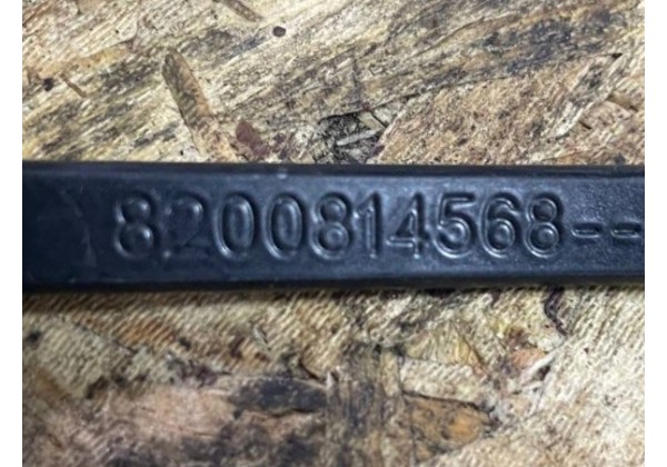 Поводок склоочистника правий Renault Clio 3, 09-12, 8200814568