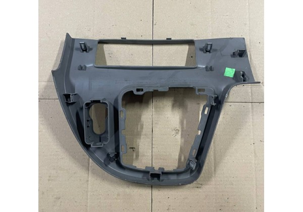 Накладка центральної консолі Renault Kangoo 2, 8200837875