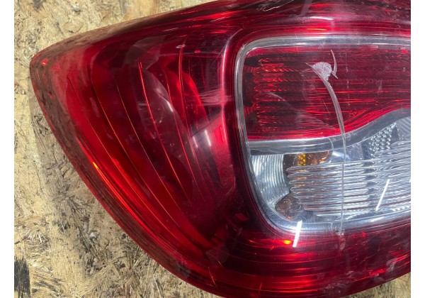 Ліхтар задній лівий Renault Logan 2, Sandero 2, 2013-2019, 265554085R, 265556233R, 62421401, ПОШКОДЖЕНИЙ!