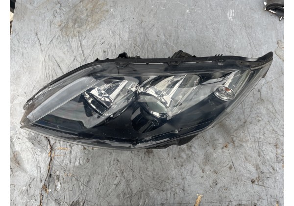 Скло лівої фари, фара ліва Renault Laguna III 07-10, 260600074R, Пошкоджений корпус
