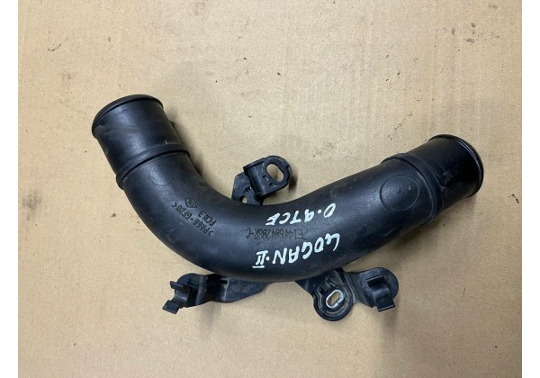 Патрубок інтеркулера лівий, середня частина Renault Captur, Clio 4, Logan 2, Sandero 2, 0.9 TCe, 144604208R