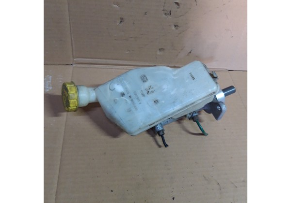 Головний гальмівний циліндр Citroen C2, C3, Peugeot 207, 1007, 32067093
