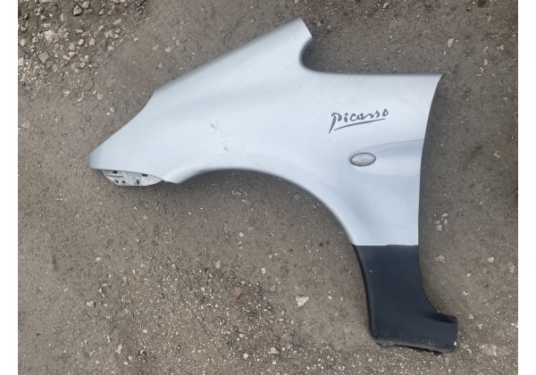 Крило ліве Citroen Xsara Picasso