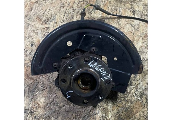 Цапфа, поворотний кулак лівий Renault Logan 2, Sandero 2, Sandero Stepway 2, 23зуб, 400155389R, 400157010R