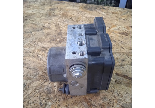 Блок ABS Renault Captur, Clio 4, Duster, Dokker, Logan 2, Sandero 2, 476608644R, 476606853R