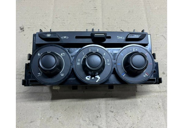 Блок управління пічкою з кондиціонером Citroen C3 II, 9675400280, X8034003