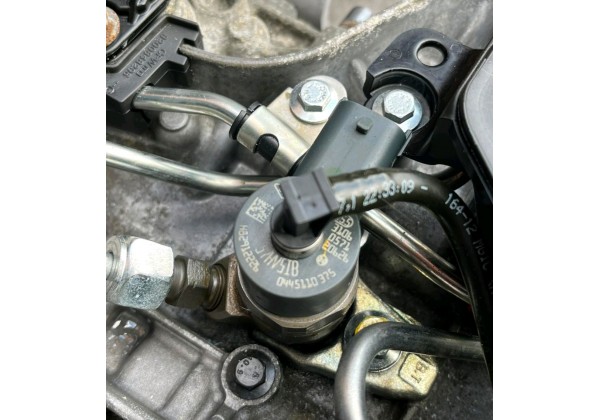 Форсунка паливна Renault Master III, 2.3 DCI, 0445110375
