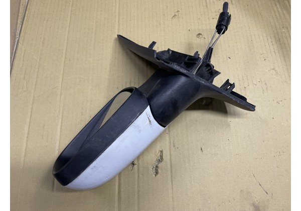 Дзеркало ліве механічне Renault Megane II