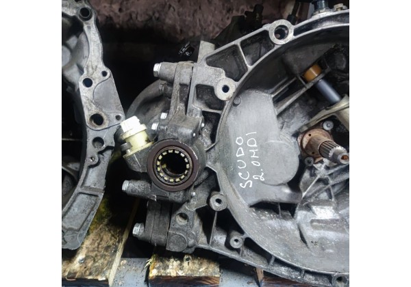 Коробка передач 2.0 HDI, Peugeot Expert, Citroen Jumpy,під гідровижим.
