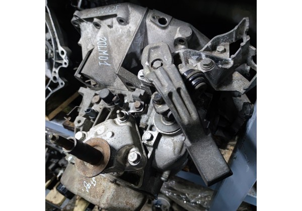 Коробка передач 2.2 HDI , Peugeot 807, Citroen C8, 20LM01,5ст.