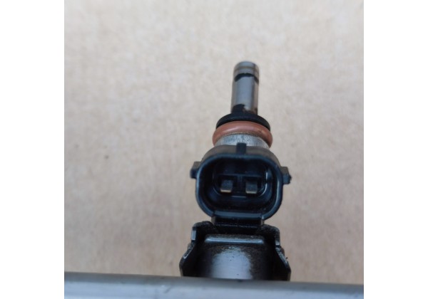 Форсунка паливна Renault Clio 4, Logan 2,Sandero 2, Captur,Twingo 3, Mercedes Smart , 0.9 TCE, H4B,0280158302,166009373R