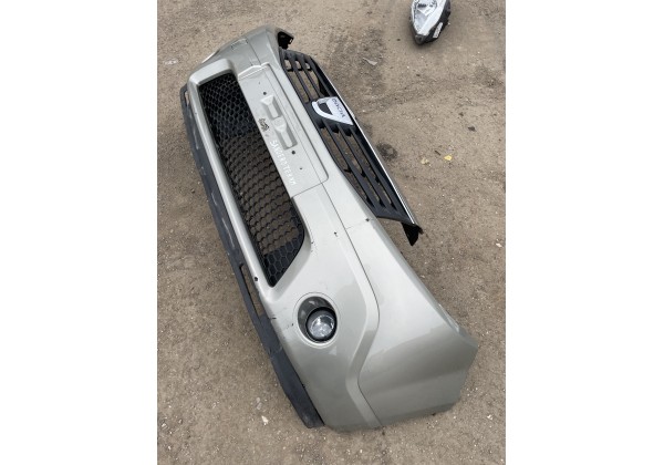 Бампер передній Dacia Sandero I, TEKNM