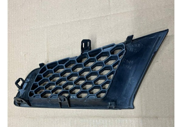 Решітка в передній бампер права Renault Koleos, 08-11, 62074JY00A