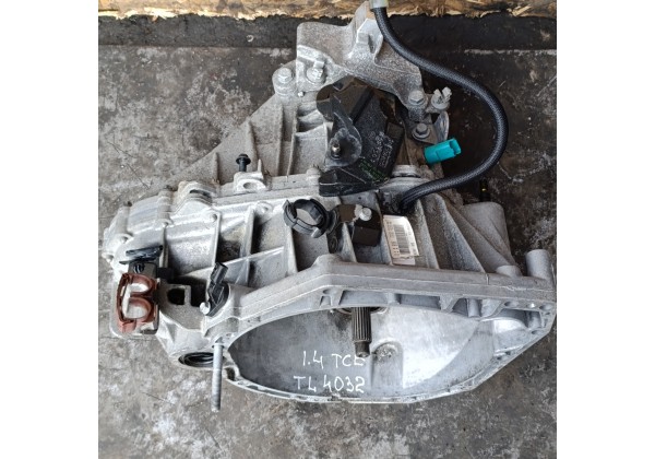 Коробка передач Рено Меган 3 для 1.4 тсе , TL4032