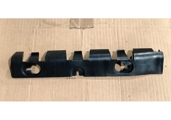 Кронштейн заднього бампера правий, седан Renault Logan, 04-12, 850442904R
