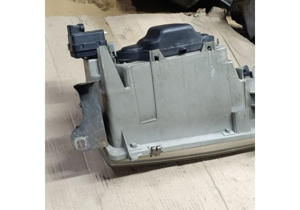 Фара передня ліва Renault 19, 1992-1995, 084762,7701036029