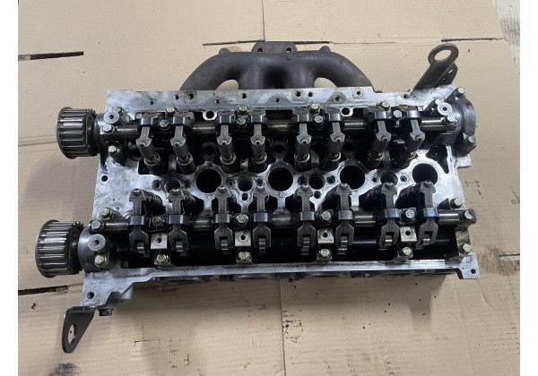 Головка двигуна 2.2 dci, 2.5 dci, 8201529808, 7701477135