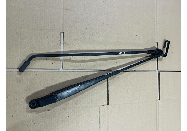 Поводок склоочистника Citroen C1, Peugeot 107, Toyota Aygo, 6405V2