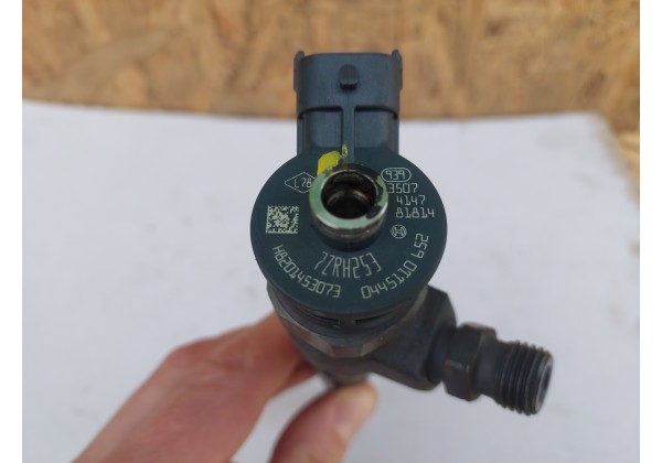 Форсунка дизельна Bosch Renault 1.5 DCi, 0445110652, 8201453073