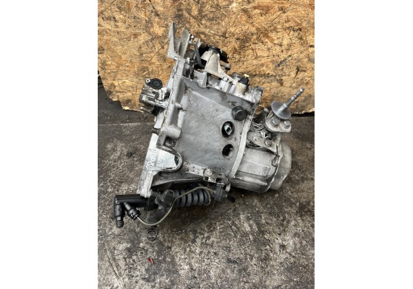 Коробка передач 1.6 16V Citroen Xsara Picasso, 20DP30 , 200 $ 