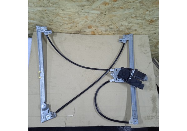 Склопідйомник лівої передньої дверки Renault Espace 4, 8200424423, 8200017893 *