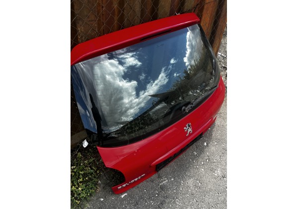 Кришка багажника ляда Peugeot 206, хетчбек , рест після 2002р, код фарби KKN